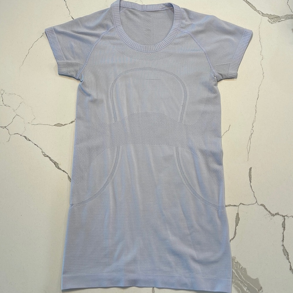 Lululemon swiftly tech short sleeve